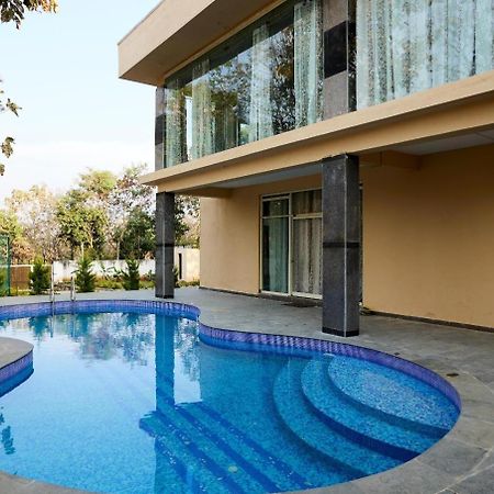 Villa Exotica By Stayjade5Bhkpoolacprojector Denkanikottai Екстер'єр фото
